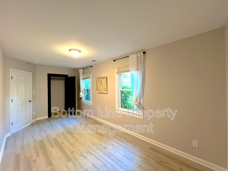 Open and Spacious 2BR/1BA Duplex in Rock Hill property image