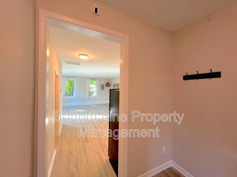 Open and Spacious 2BR/1BA Duplex in Rock Hill property image