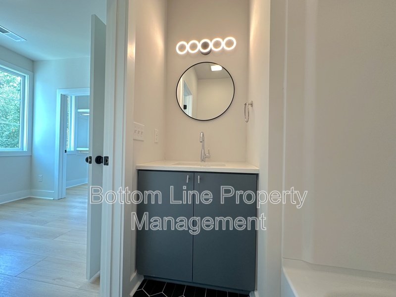 New Construction! Never Lived in Home in Vibrant Community property image