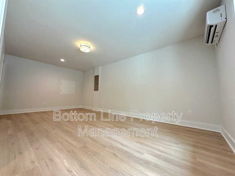 New Construction! Never Lived in Home in Vibrant Community property image