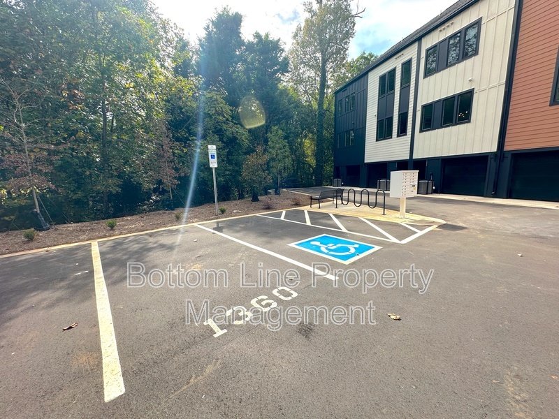 New Construction! Never Lived in Home in Vibrant Community property image