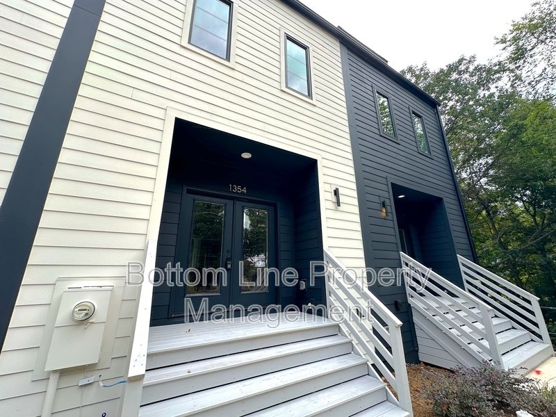 New Construction! Never Lived in Home in Vibrant Community property image