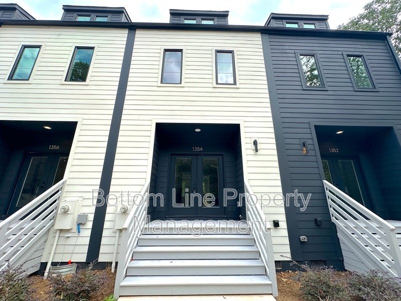 New Construction! Never Lived in Home in Vibrant Community property image