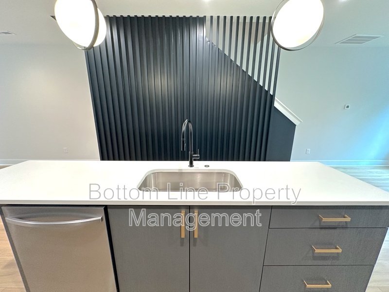 New Construction! Never Lived in Home in Vibrant Community property image