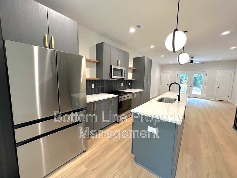 New Construction! Never Lived in Home in Vibrant Community property image