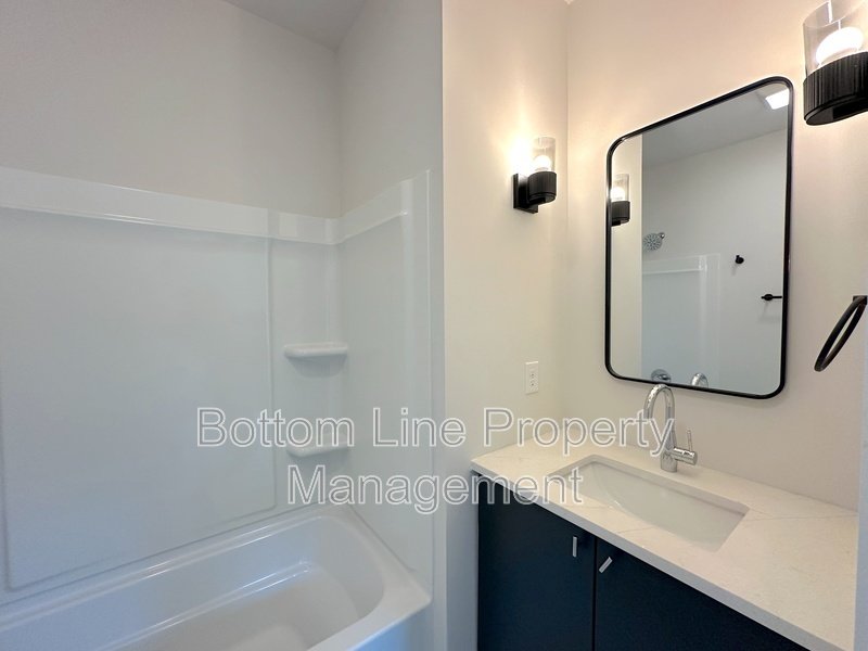 New Construction! Never Lived in Home in Vibrant Community property image