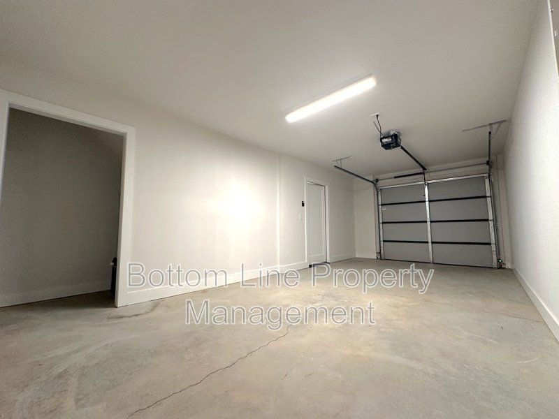 New Construction! Never Lived in Home in Vibrant Community property image