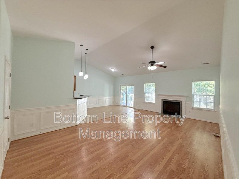 Stunning 3 Bedroom 2 Bathroom Home with Fenced Yard Located In Scenic Indian Land/Fort Mill, SC! property image