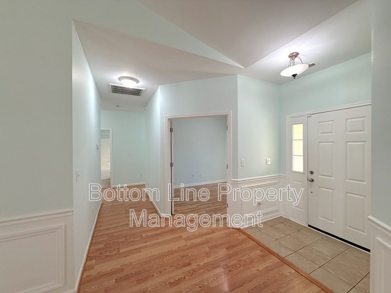 Stunning 3 Bedroom 2 Bathroom Home with Fenced Yard Located In Scenic Indian Land/Fort Mill, SC! property image