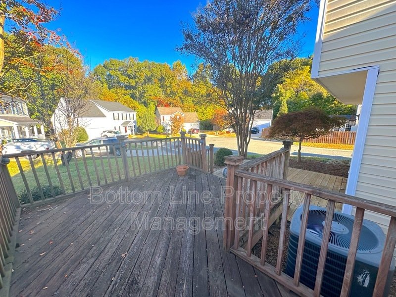 Quiet Community Close to Lake Norman property image