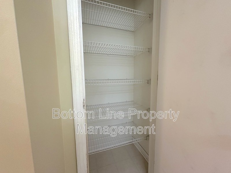 Quiet Community Close to Lake Norman property image