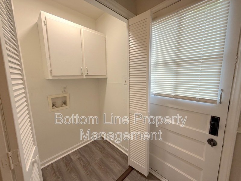 Recently Renovated 3 BR/2BA SFH with Generous Fenced Yard and Bonus Rooms! property image