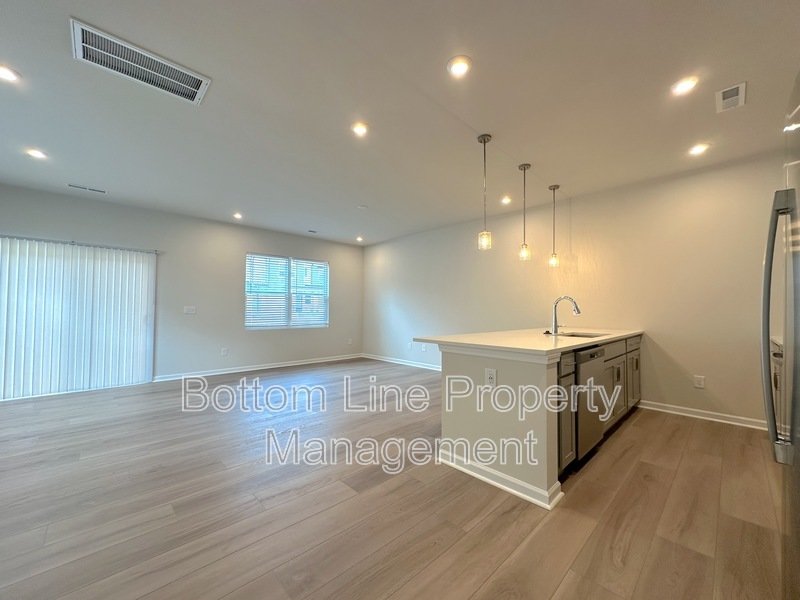 New Construction! Never Lived In! property image