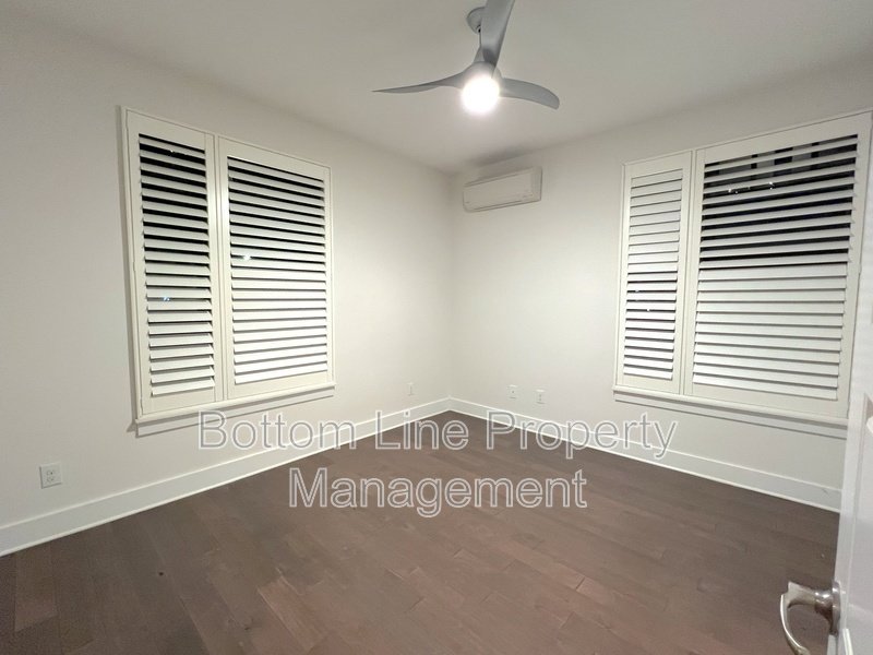 211 Doggett St property image