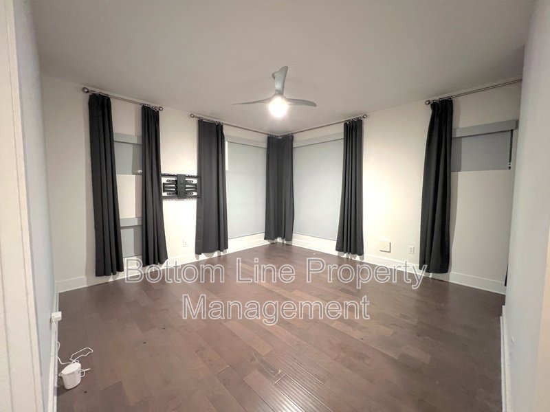 211 Doggett St property image