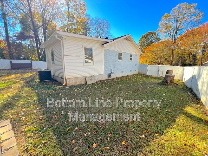 2607 Dantrey Pl property image