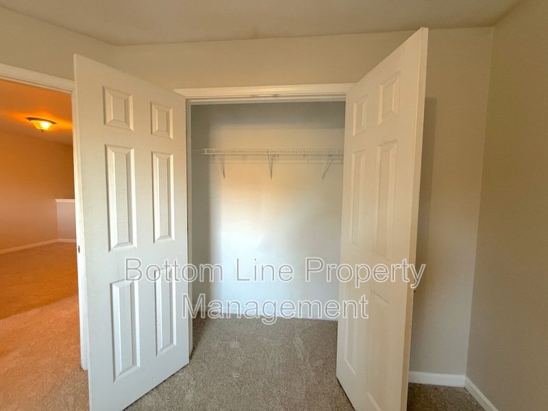 Cozy 3 Bed 2 Bath Townhome Near DownTown Charlotte property image