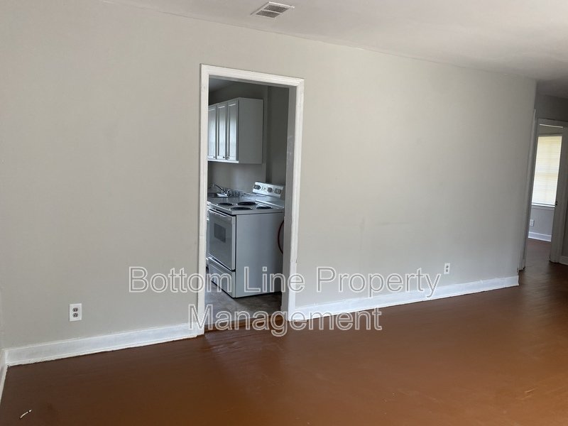 $500 Off First Full Months Rent with a Move In by 12/19! property image