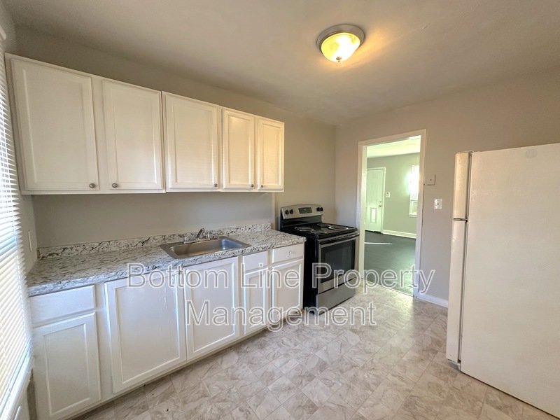 $500 Off First Full Months Rent with a Move In by 12/19! property image