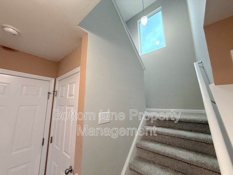 Stunning 3 Bedroom 2.5 Bathroom Home For Rent property image