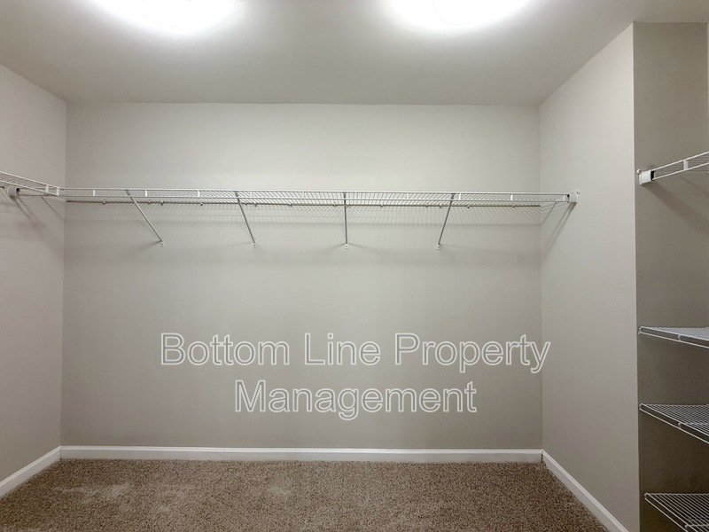 Stunning 3 Bedroom 2.5 Bathroom Home For Rent property image