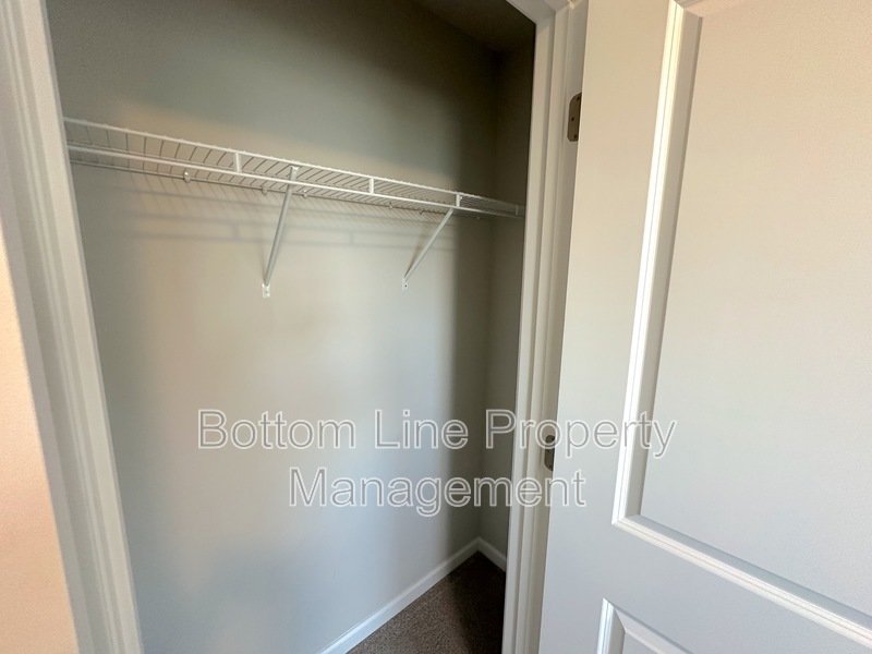 Stunning 3 Bed 2.5 Bath Townhome For Rent!!!! property image