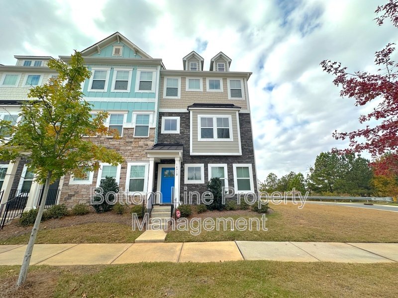 Stunning 3 Bed 2.5 Bath Townhome For Rent!!!! property image