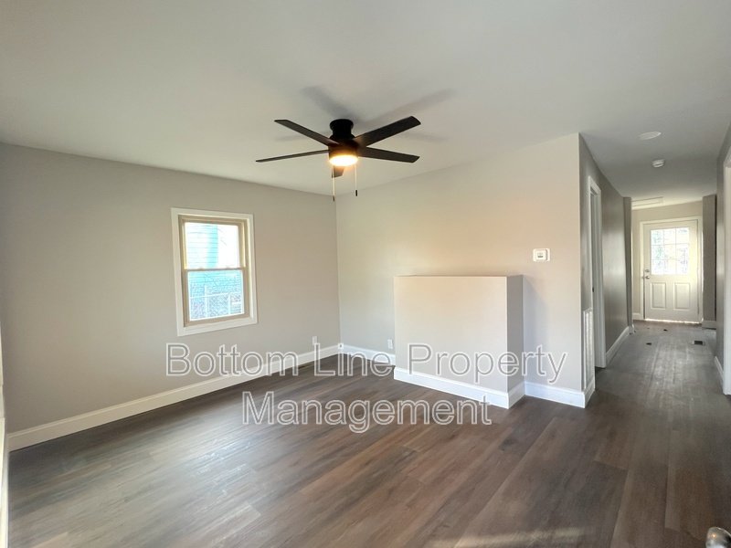 613 Dr Martin Luther King Jr Way property image