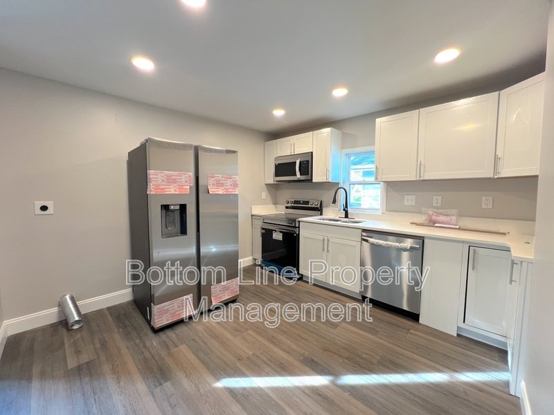 613 Dr Martin Luther King Jr Way property image