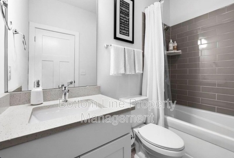 Spacious Luxury Townhome Located Minutes From Dilworth property image