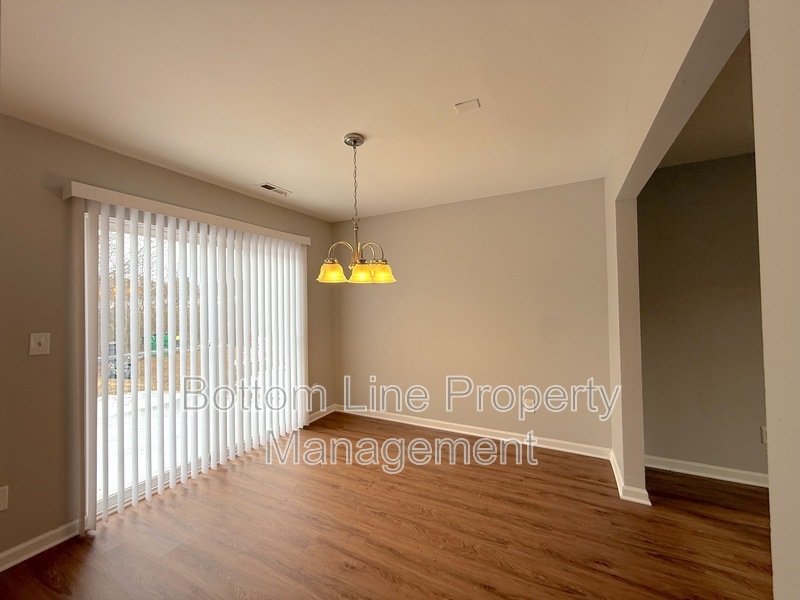 Open property image