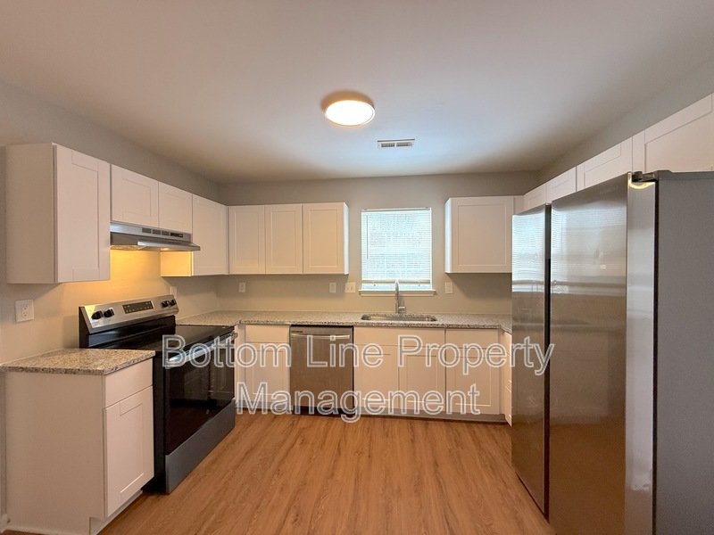 Open property image