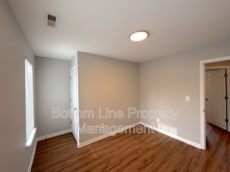 Open property image