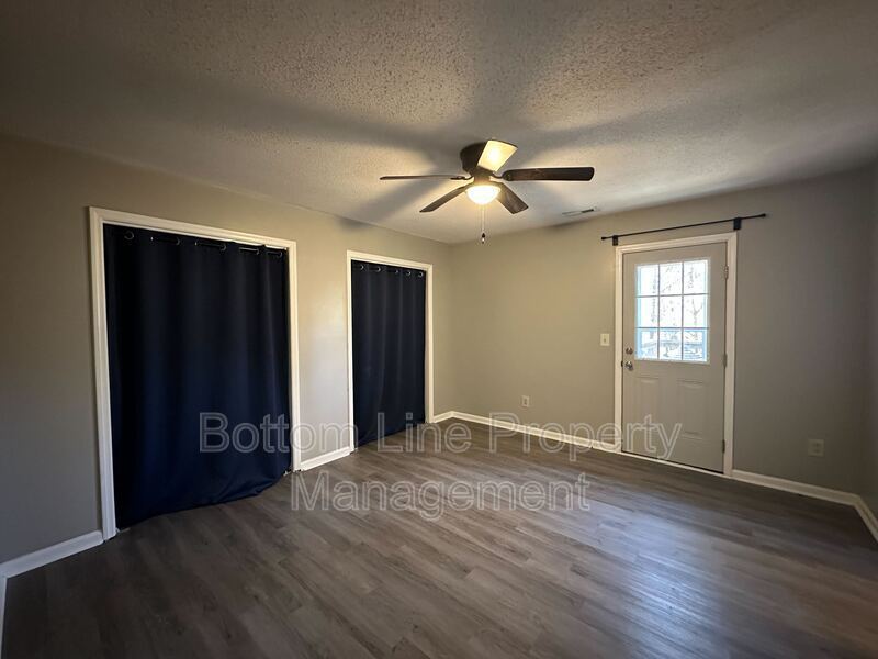 Spacious 2 Bedroom 2 Bathroom Condo! Ready Now! property image