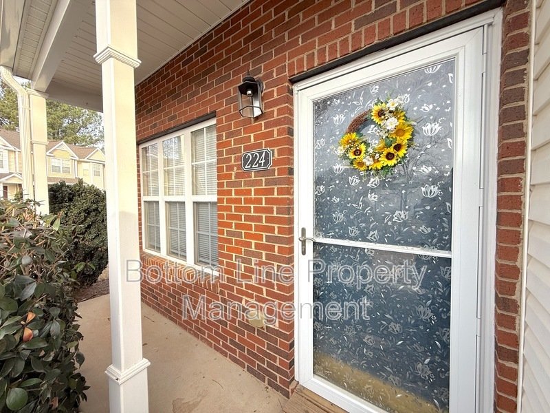 Bright property image