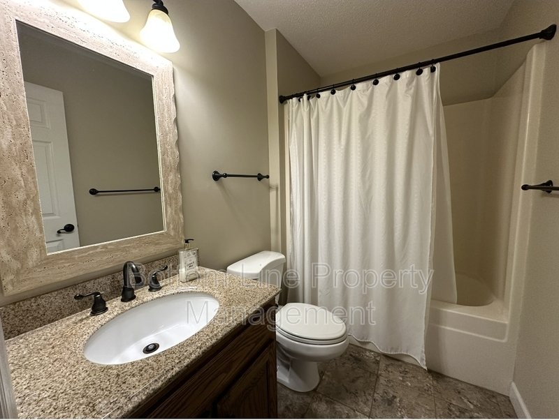 Spacious 3 Bedroom Home with 2-Car Garage in Gated Carolina Lakes Community property image