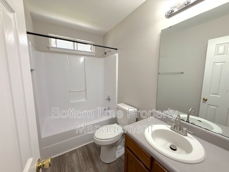 Quaint 3 Bedroom 2 Bathroom SFH For Rent property image
