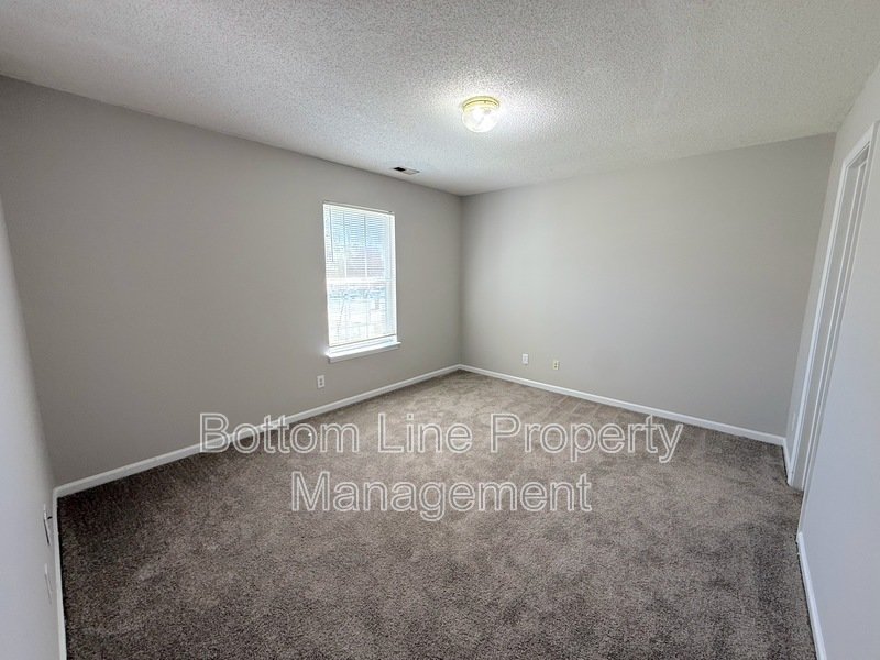 Quaint 3 Bedroom 2 Bathroom SFH For Rent property image