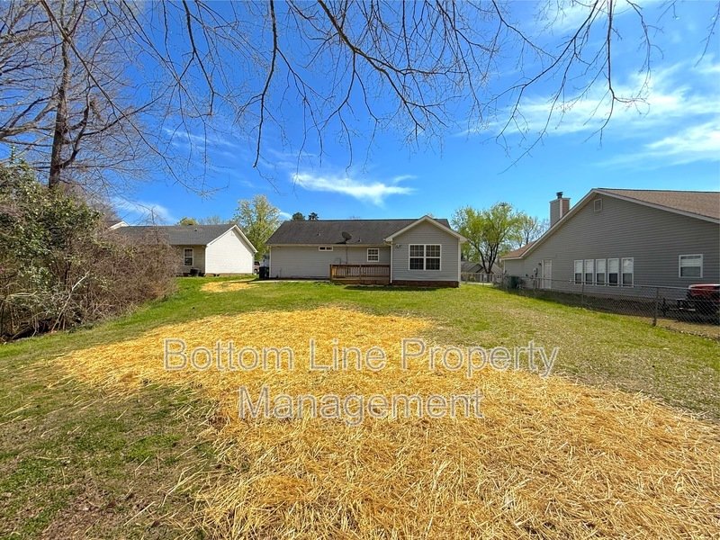 Quaint 3 Bedroom 2 Bathroom SFH For Rent property image