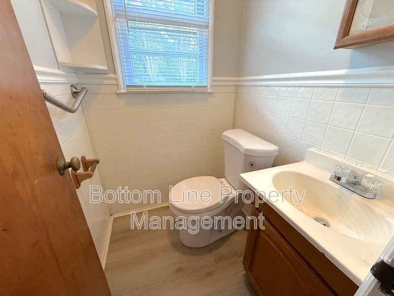 🏡 Updated Country Home on Spacious Corner Lot in Clover, SC 🌳 property image