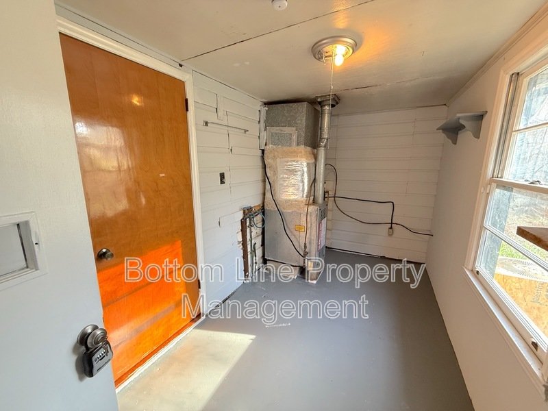 🏡 Updated Country Home on Spacious Corner Lot in Clover, SC 🌳 property image