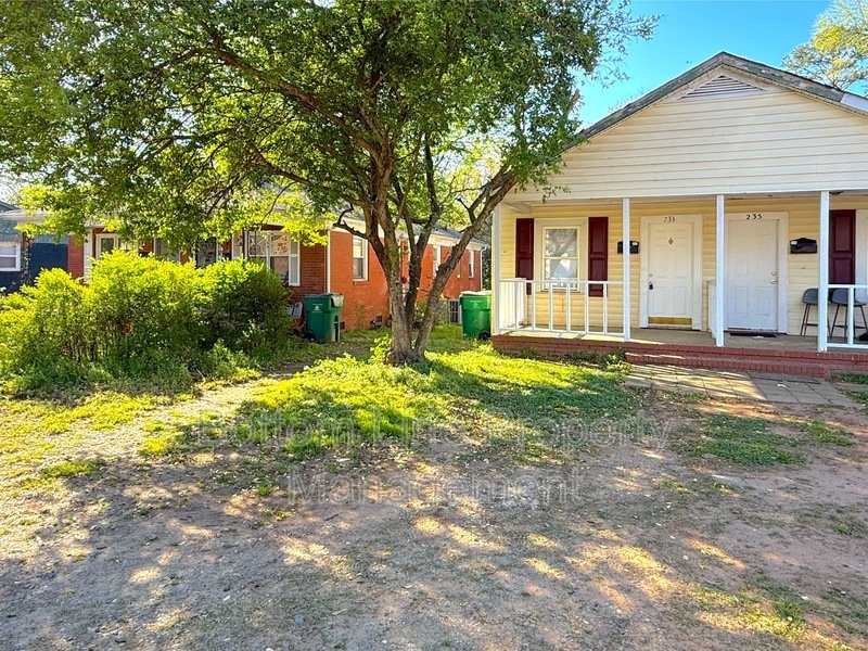 Cozy Duplex at a great value! property image