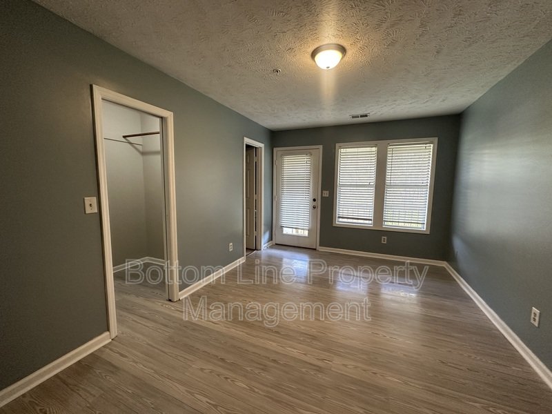 🏡 Charming 2BR/2BA Condo in Fayetteville – Available Now! property image