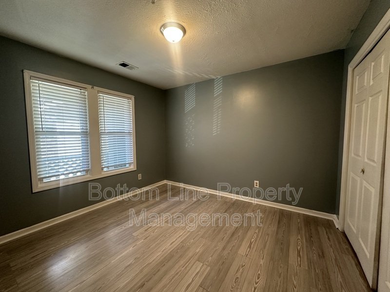 🏡 Charming 2BR/2BA Condo in Fayetteville – Available Now! property image