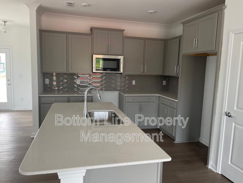 Ready for move in June 7th property image