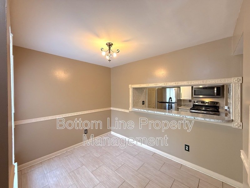 Charming 2 Bedroom 2 Bathroom Apartment For Rent property image