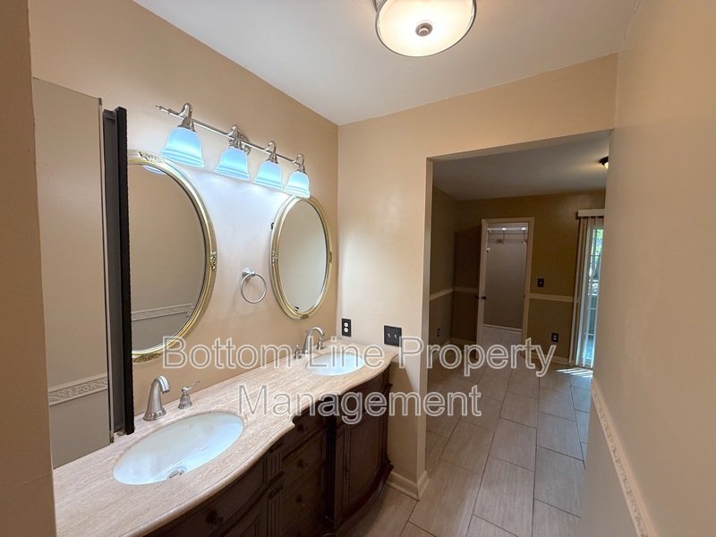 Charming 2 Bedroom 2 Bathroom Apartment For Rent property image