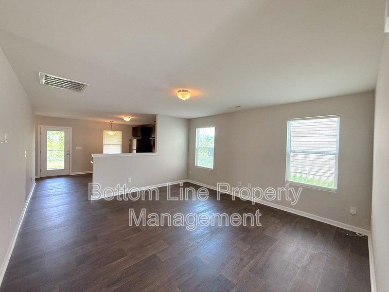 Bright property image