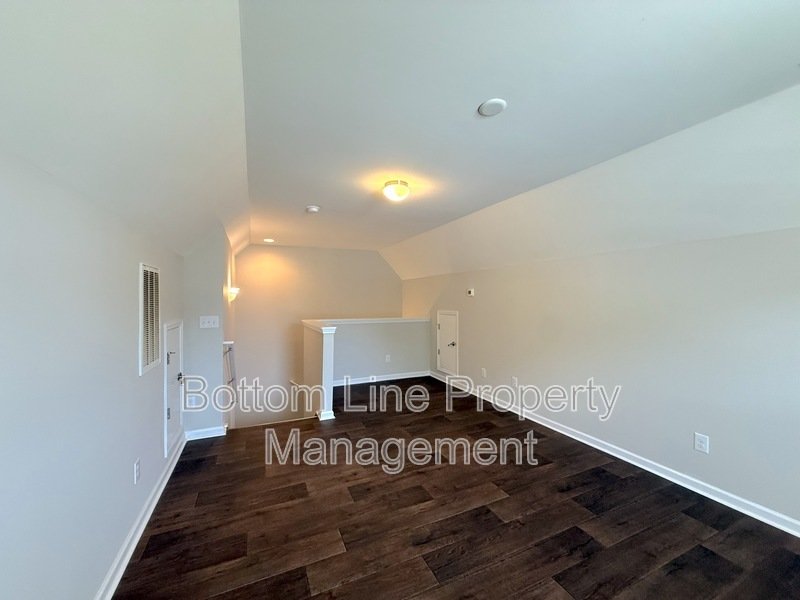 Bright property image