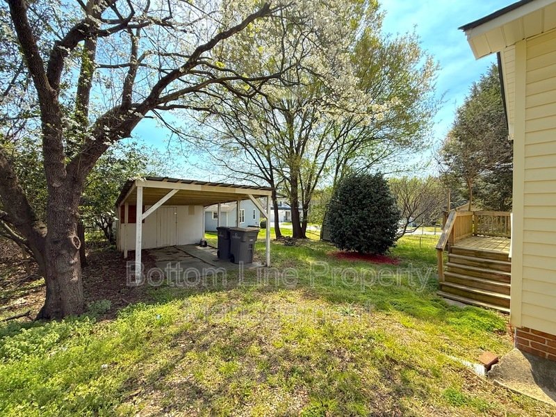 Bright property image